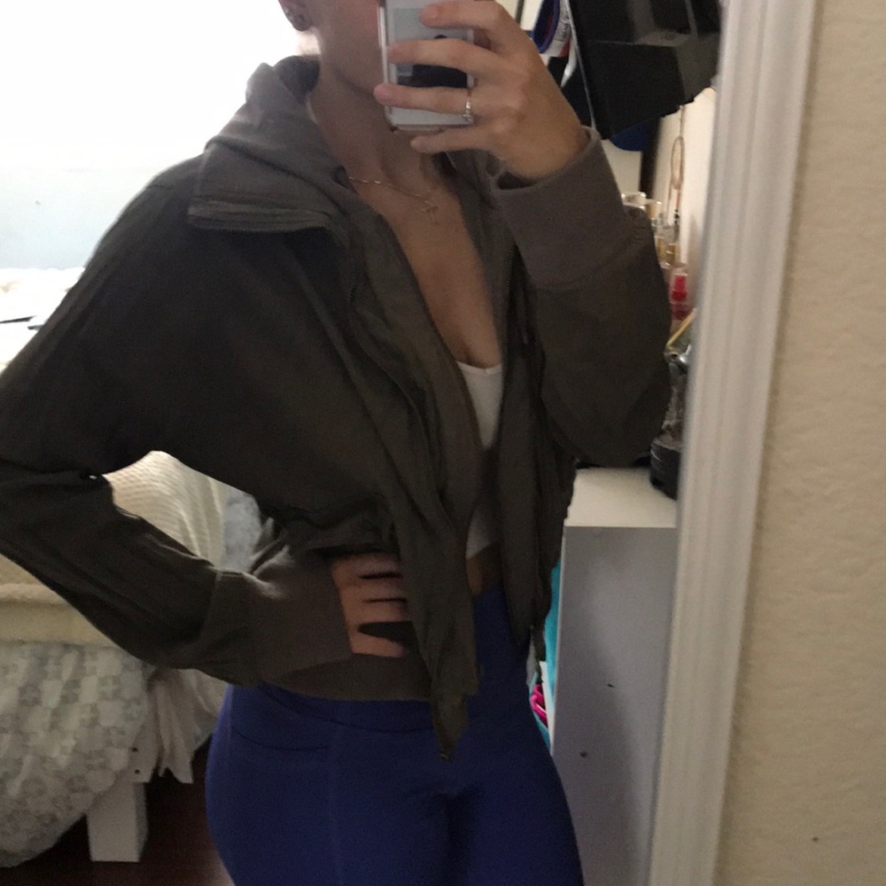 olive green/brown jacket